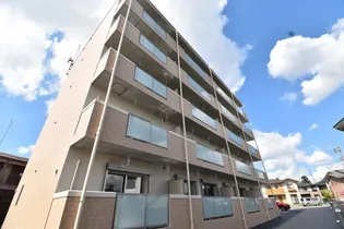 Raffine IV【2階】の外観