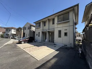 ツインハイツ【1階】の外観