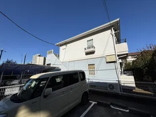 シャトル鹿島【2階】の外観