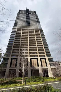 大阪府大阪市北区大深町【マンション】の外観