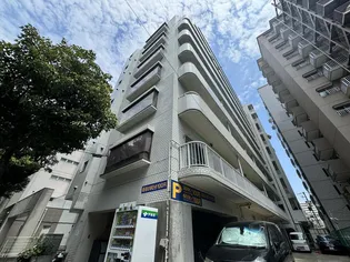 プリマベーラ【2階】の外観