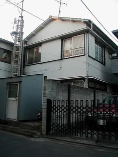 東京都中野区本町6【アパート】の外観