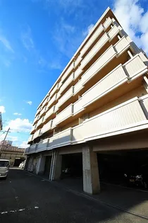 足立インターハイツ【4階】の外観