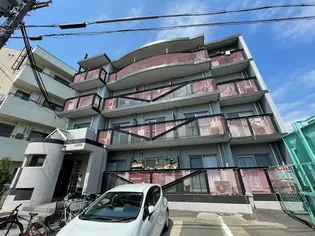 エム・ケイ3枚方公園【1階】の外観