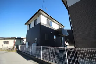 栃木県鹿沼市上殿町【一戸建】の外観