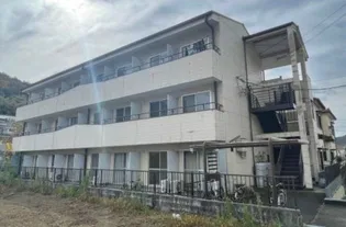カレッジハウス日野坂の外観