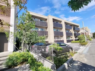 FIRST SCENE Ⅱ番館の画像