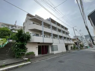 HILLSIDE TERRACE AKABANEの画像