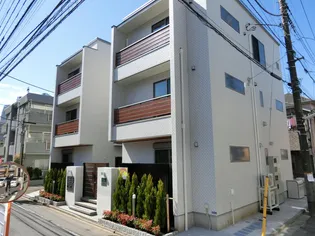 プレミアコート 新宿柏木【2階】の外観