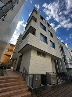 ロイテ中山の画像