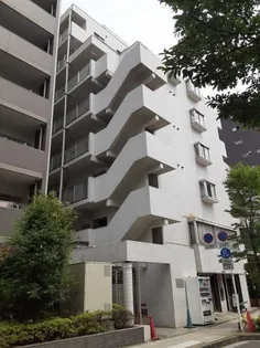 日神プラザ元町の外観