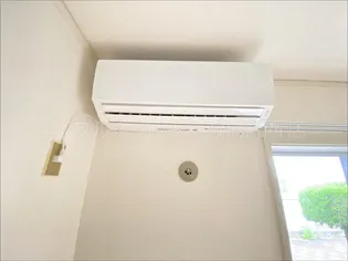 ローレル寺尾の内装