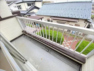 ローレル寺尾の内装