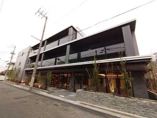 グランドゥールプレミアム代々木大山【1階】の外観