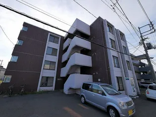 プラザイン麻生【3階】の外観