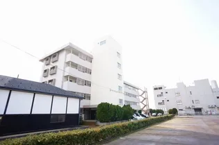 グリーンヒルズ新津【1階】の外観