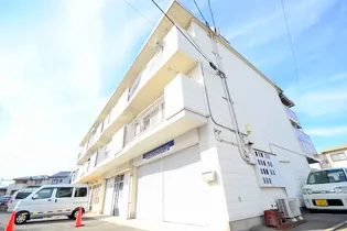 津田野ビルの画像