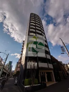 東京都港区南青山6【マンション】の外観