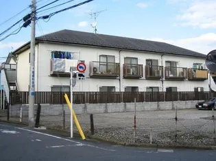 ニチユウサンハイツE棟【1階】の外観