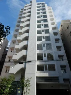 東京都港区南麻布2【マンション】の外観