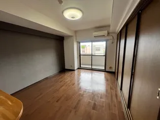 セレクト大岩【3階】の居間