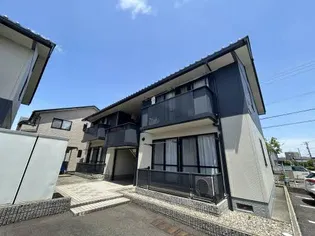 メゾン プレミール A【1階】の外観