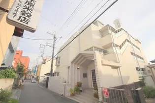 ナラ・レジデンスモア【4階】の外観