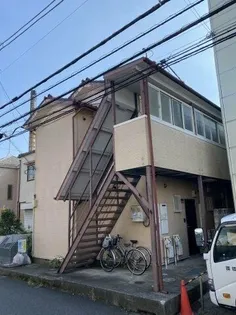 イーストワン【2階】の外観