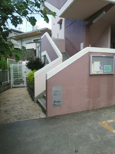 アンジュ・コリーヌ【2階】の地図