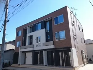 シュティル ラフレシール【1階】の外観