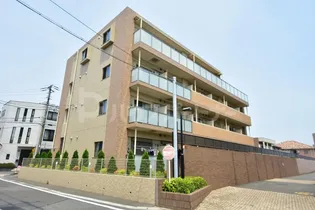 千葉県市川市田尻4【マンション】の外観