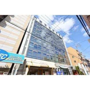 グランヴィ新大阪【4階】の外観