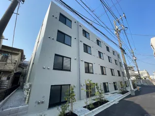 Aglaia 新宿横寺町の外観