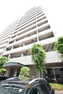 アスール江坂【8階】の外観