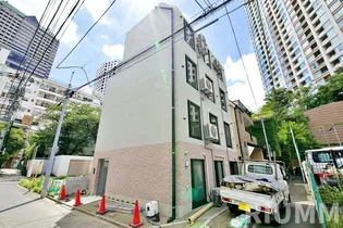 東京都港区赤坂4【マンション】の外観