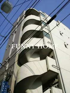 サウスコート【6階】の外観