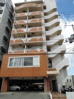 サンセットパレス新都心【4階】の外観