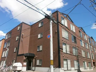 ルナハイツ南8条【1階】の外観