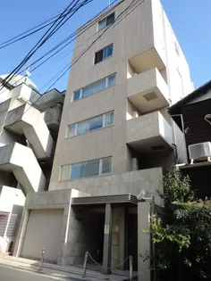 プランドール【4階】の外観