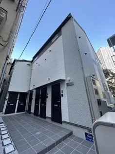 東京都新宿区西新宿5【アパート】の外観