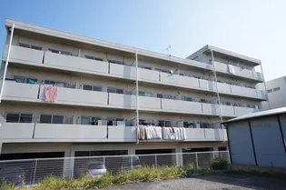 エクセレント鴨居【2階】の外観