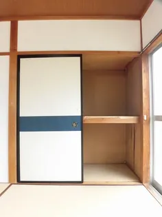 めのうアパートの内装