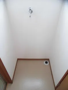 めのうアパートの内装