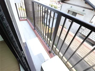 ピネータ天保山【2階】の内装