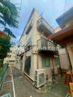 FRED【2階】の外観