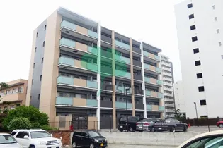 レフィナード博多【2階】の外観