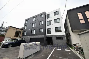 SASA南郷(ササ)【4階】の外観