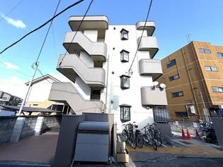 シャンテー甲斐田の画像