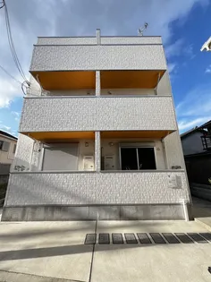 シャン・ルミエールおおとり【2階】の外観