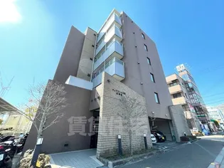 ディアコート川西弐番館【6階】の外観